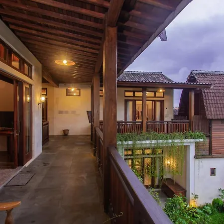 Graha Petulu Ubud By Pramana Villas